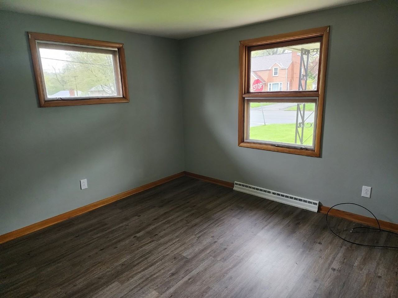 778-780 Fairlawn Ave - Photo 3 of 7