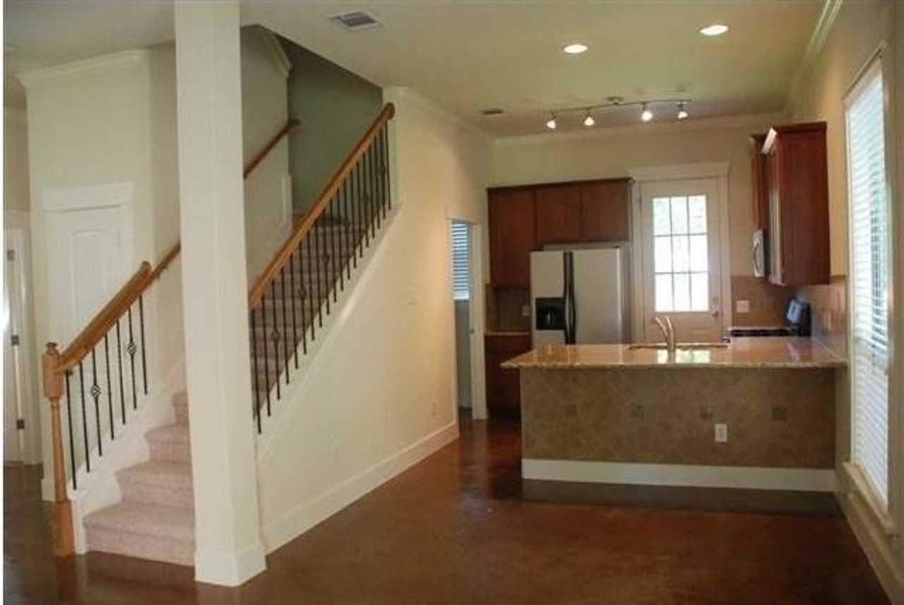 611 Franklin Blvd - Photo 6 of 42