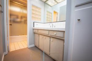 featured image of 3730 Goldfinch St