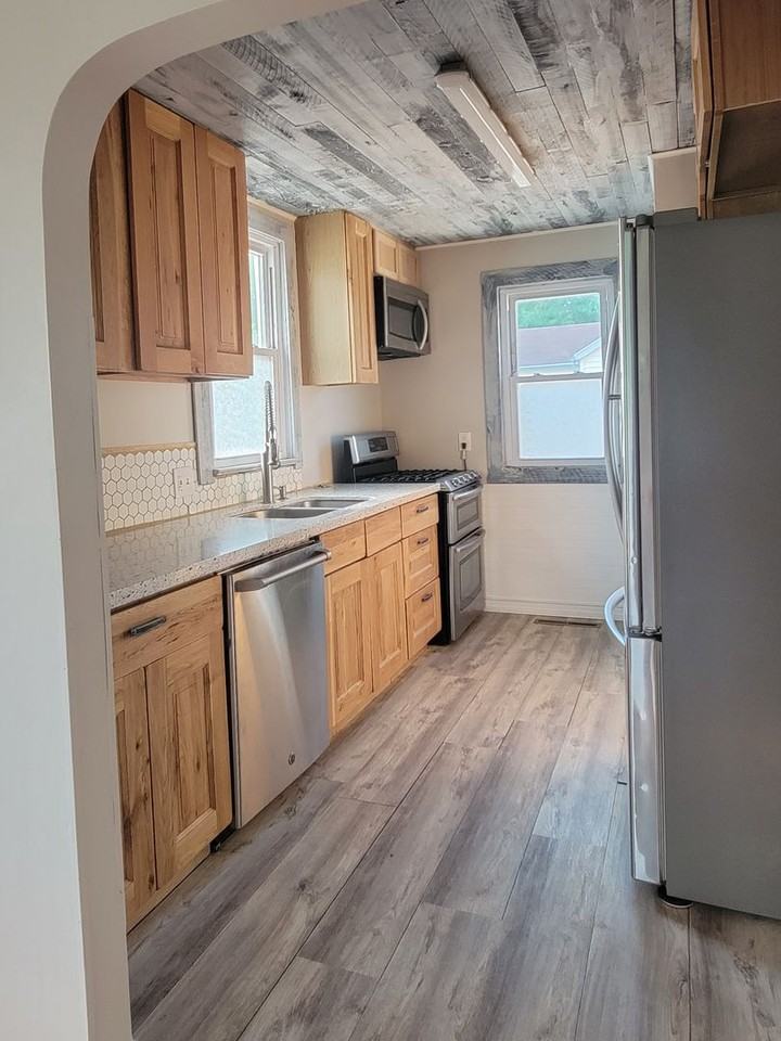 704 S Kimball St - Photo 6 of 14