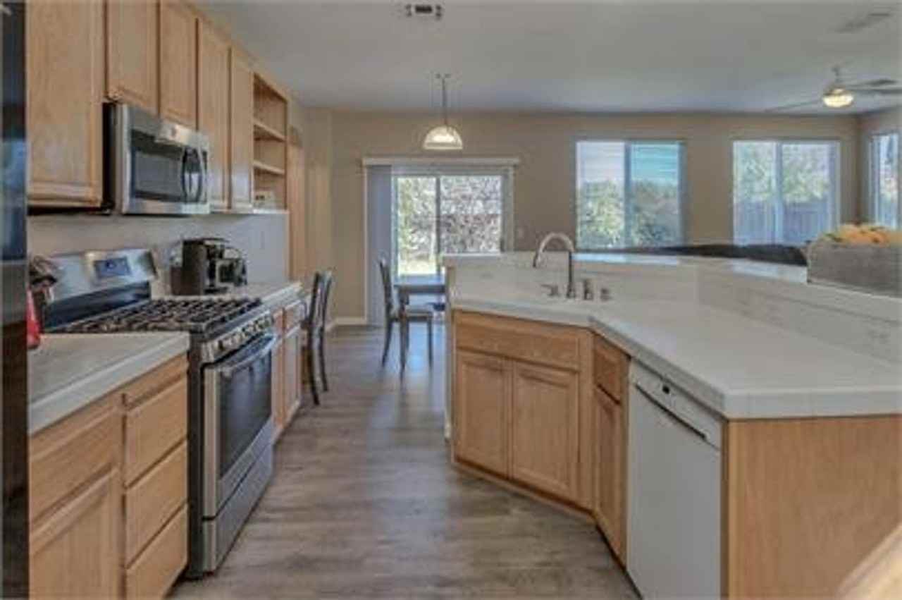2124 Caravaggio Dr - Photo 5 of 15