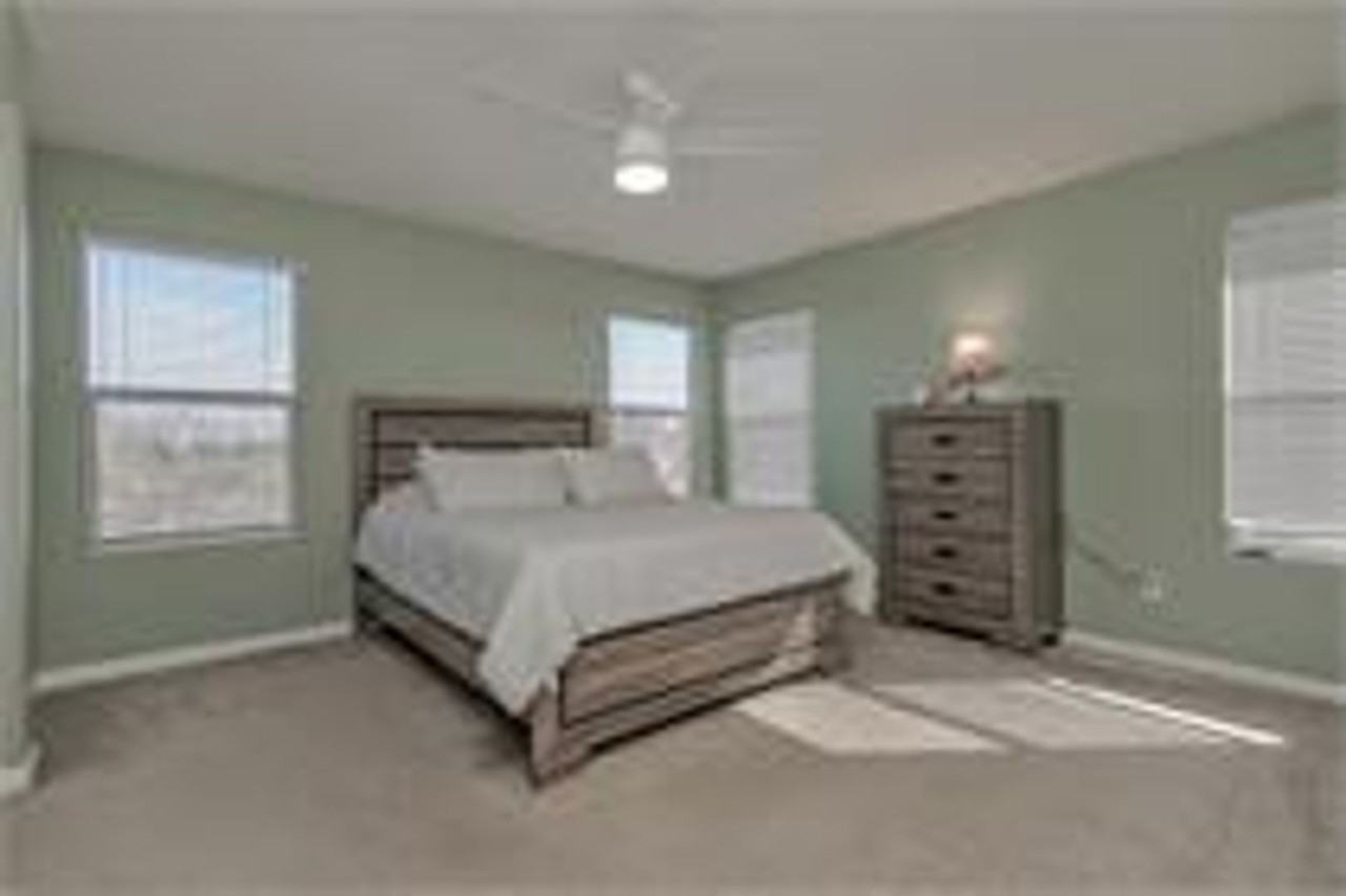 2124 Caravaggio Dr - Photo 7 of 15