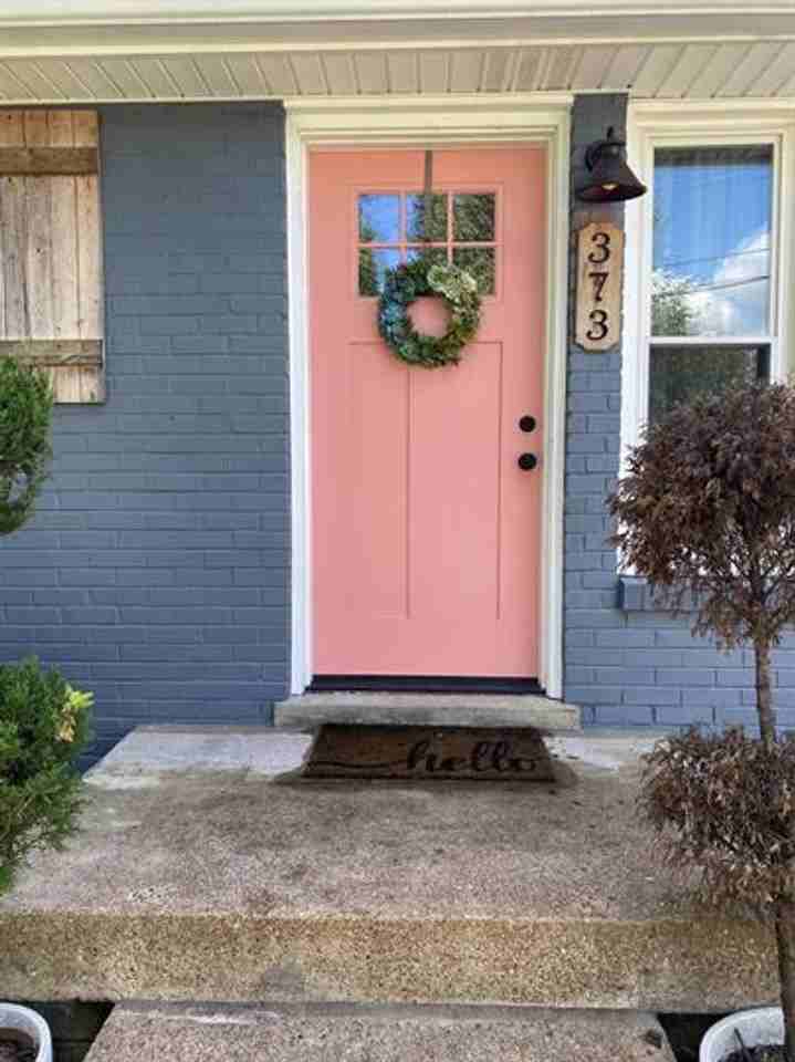 373 Margo Ln - Photo 2 of 19