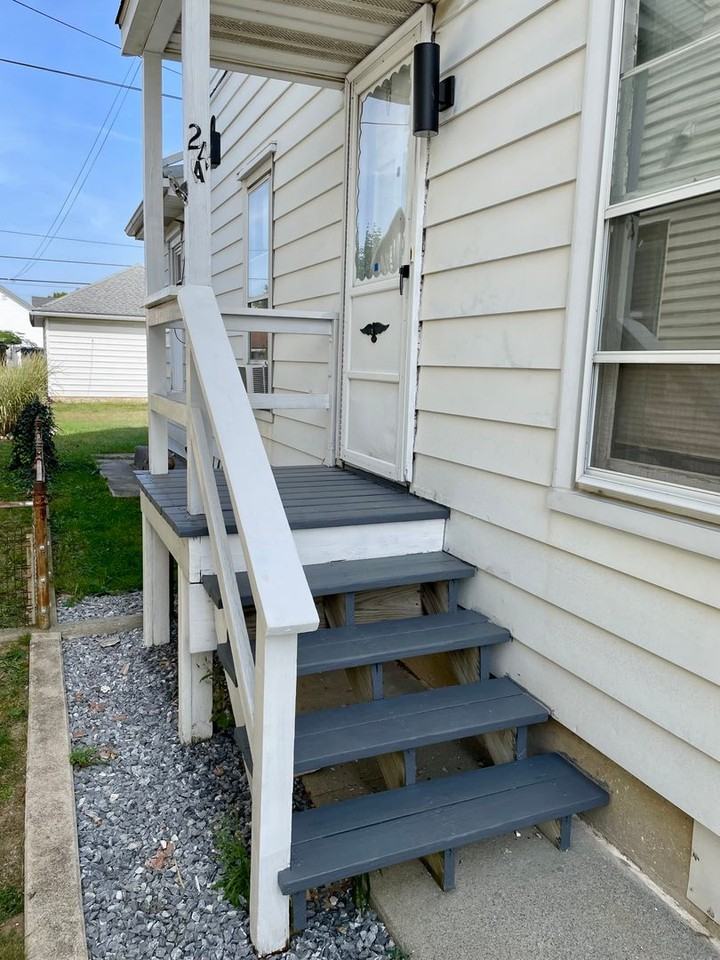 22-24 N Harrison St - Photo 2 of 16