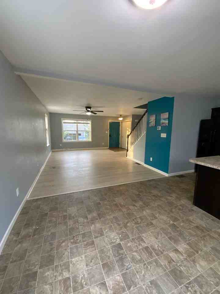 282 Steepbank Rd - Photo 3 of 15