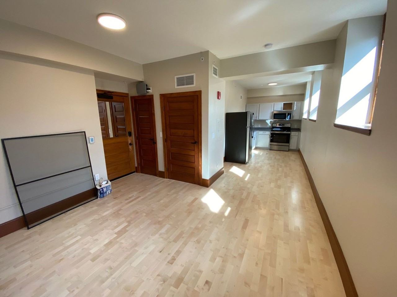 The Exchange - Photo 3 of 21