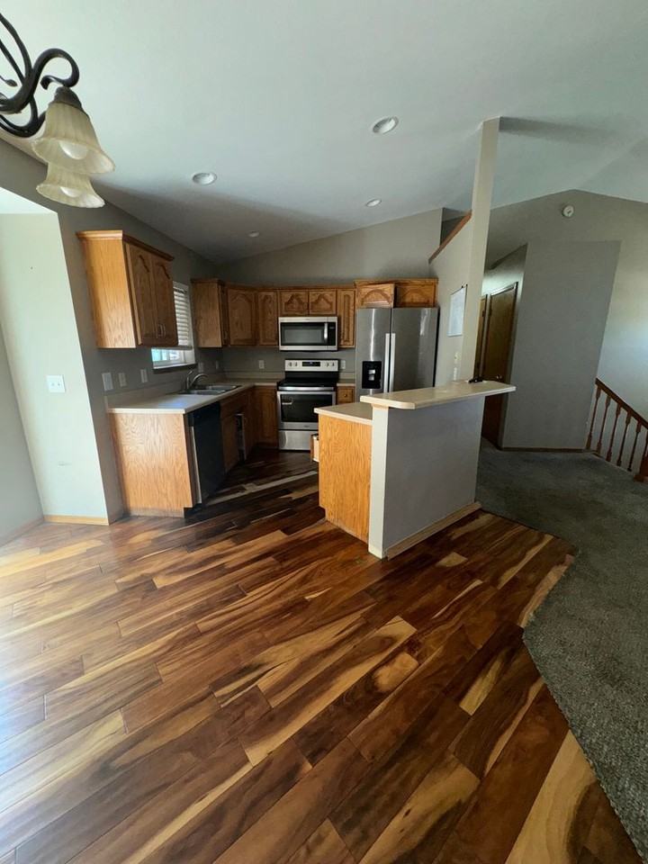 4949 S Dunlap Ct - Photo 5 of 12