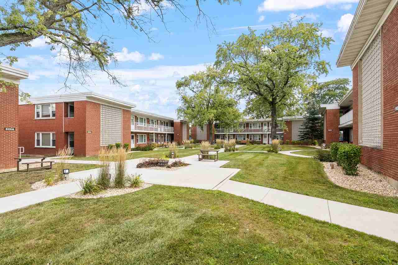 WHEATON COURT, LLC - Photo 7 of 24