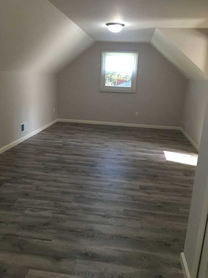 12605 Holly Rd - Photo 7 of 12