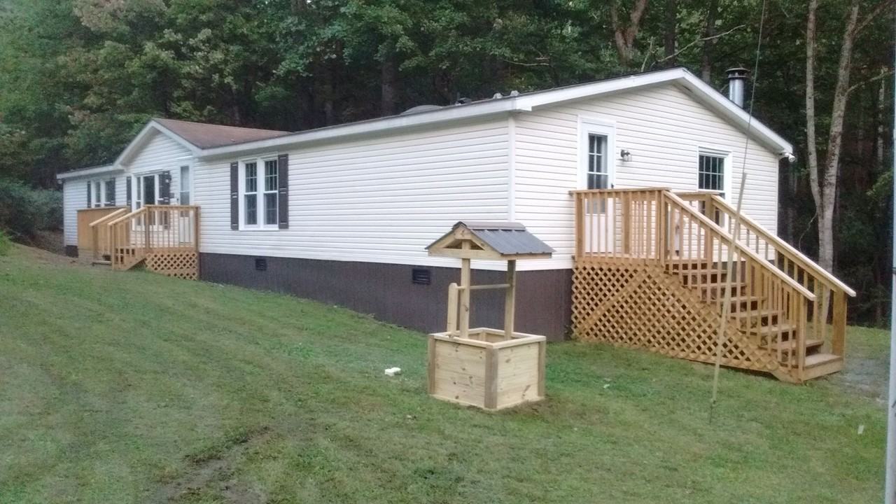 1980 Mountain Dale Rd - Photo 3 of 46