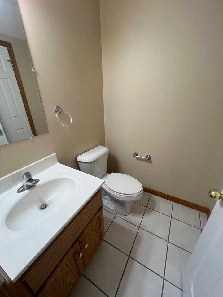 68 Gilliam Ct - Photo 4 of 10