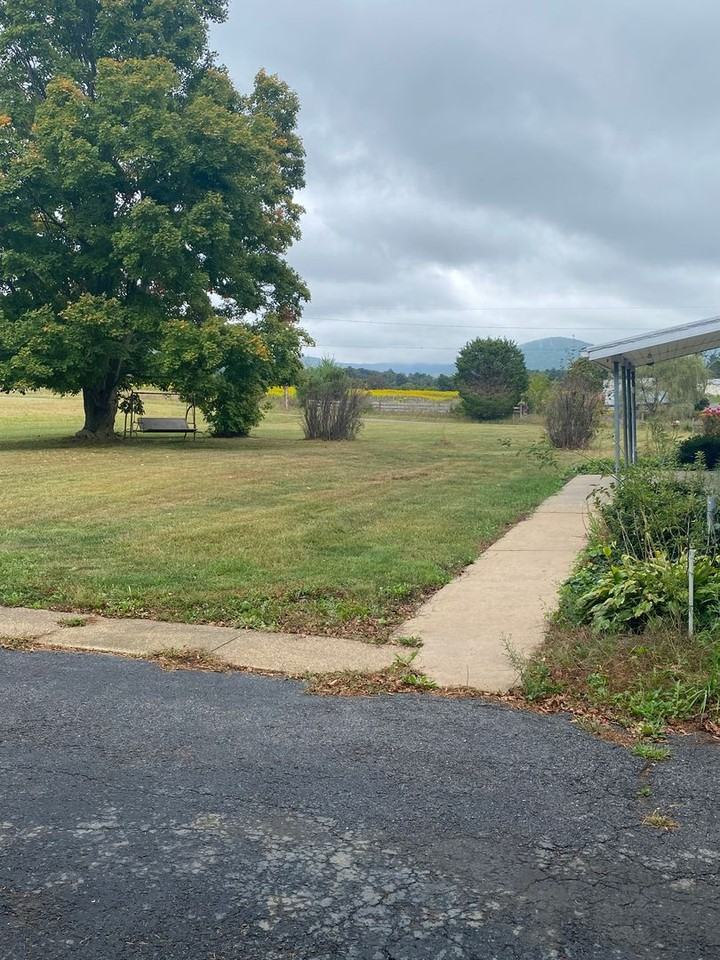 20433 Amberson Rd - Photo 5 of 15