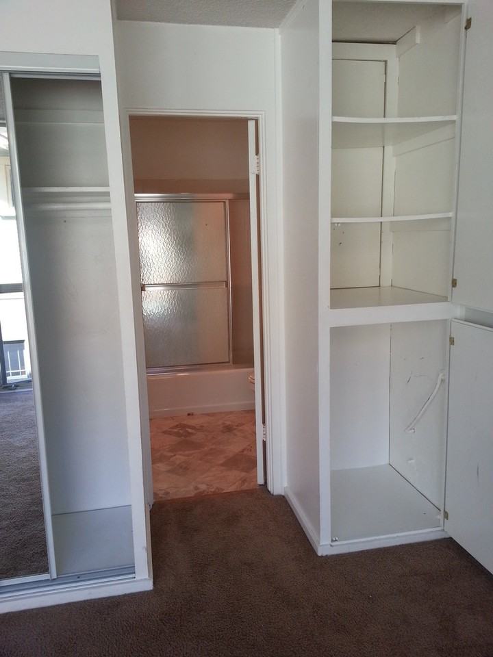 Nightingale Apartments - Photo 5 of 13