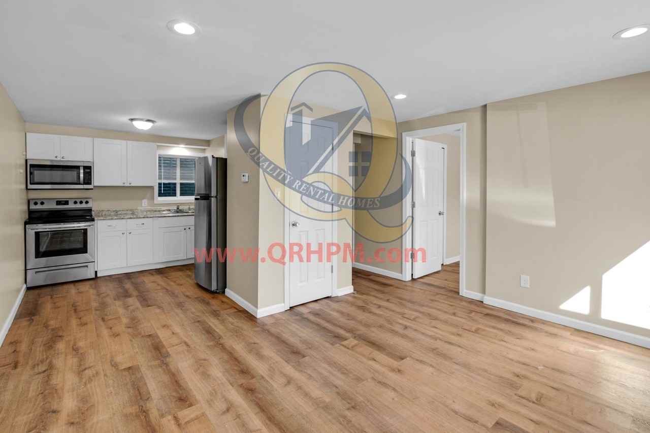 River Rock of Flushing Apartments - Photo 7 of 17