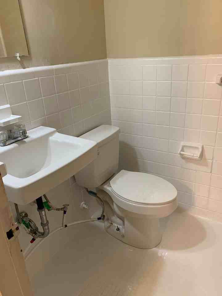 415 W. Cypress Street - Photo 2 of 5