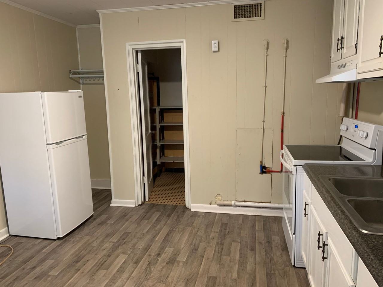 415 W. Cypress Street - Photo 3 of 5