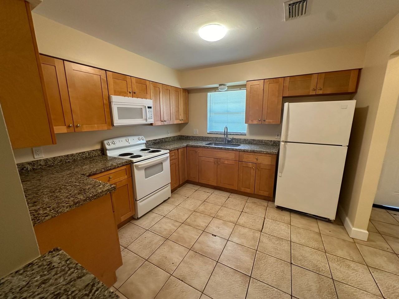 Dorian 7905-7907 - Photo 2 of 8