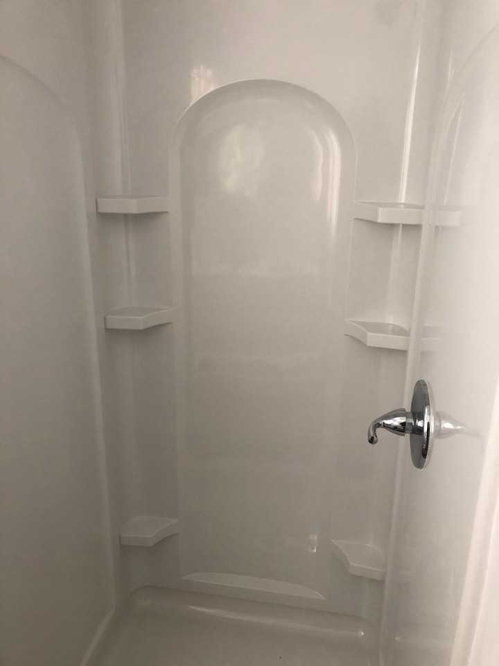 1009 S Walnut St - Photo 2 of 13