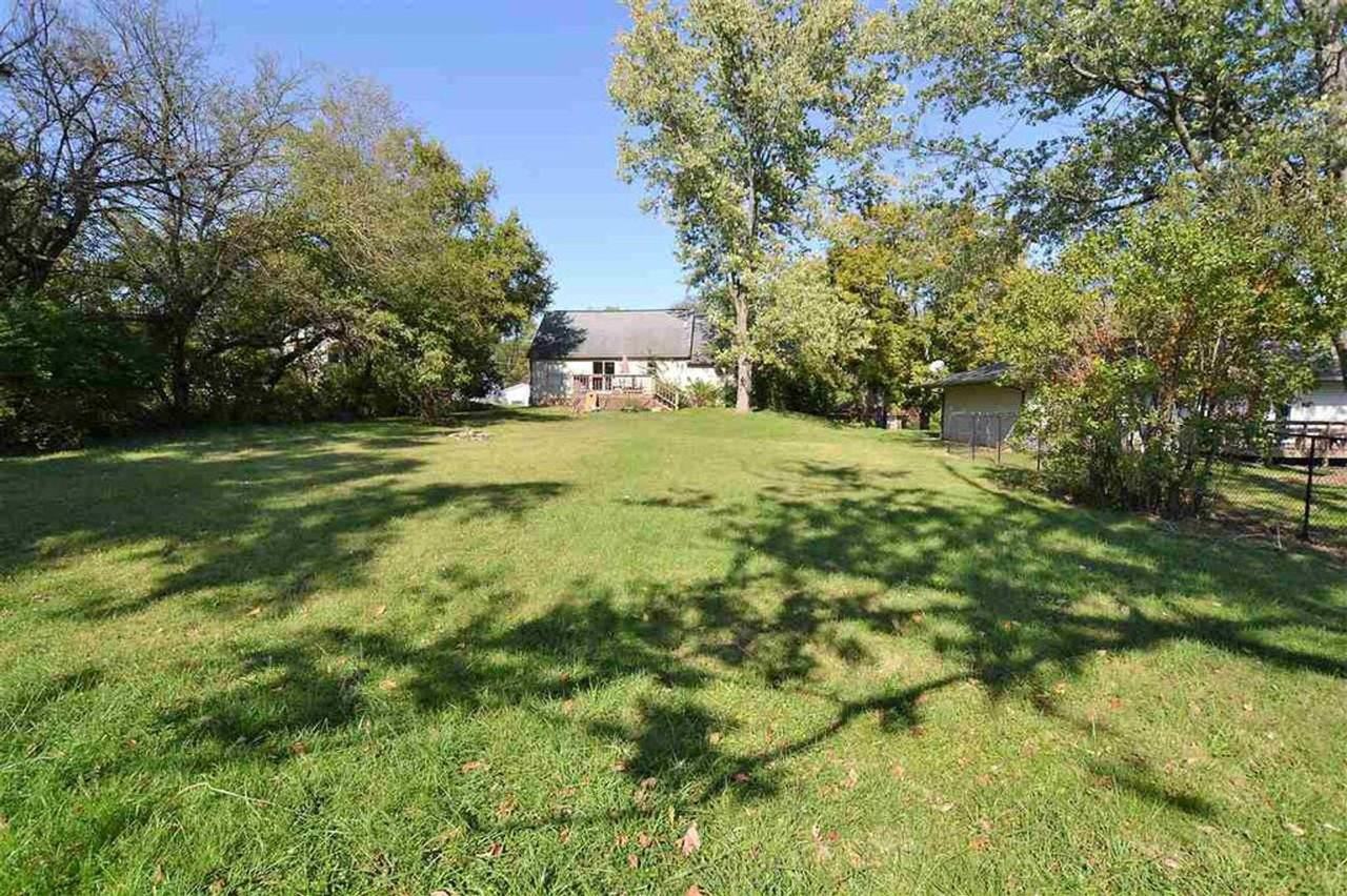 1516 E Matlock Rd - Photo 2 of 12