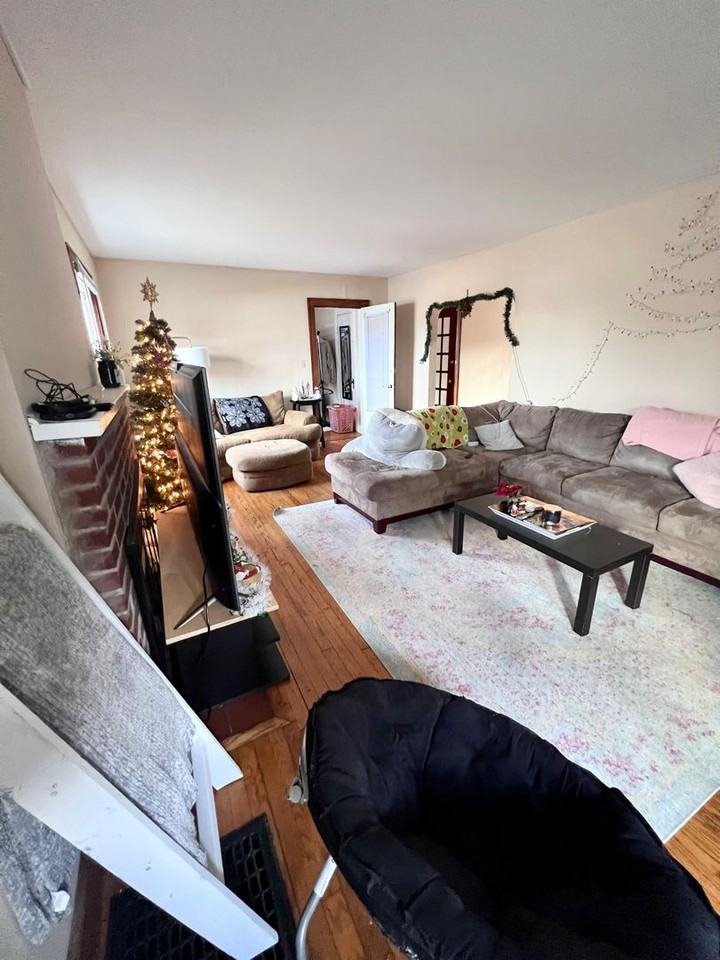 1302 E Hunter Ave - Photo 4 of 30