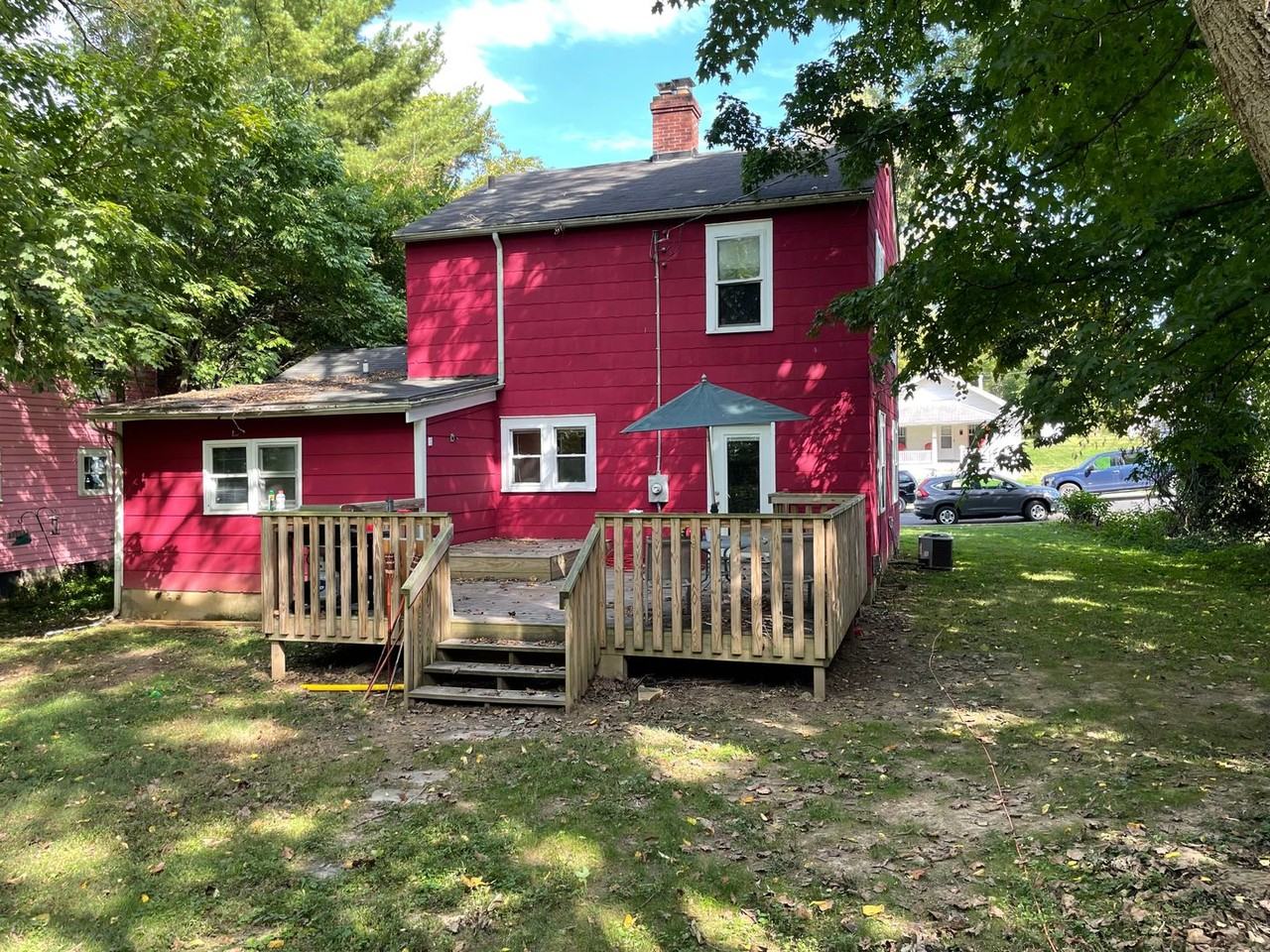 311 N Jefferson St - Photo 4 of 24