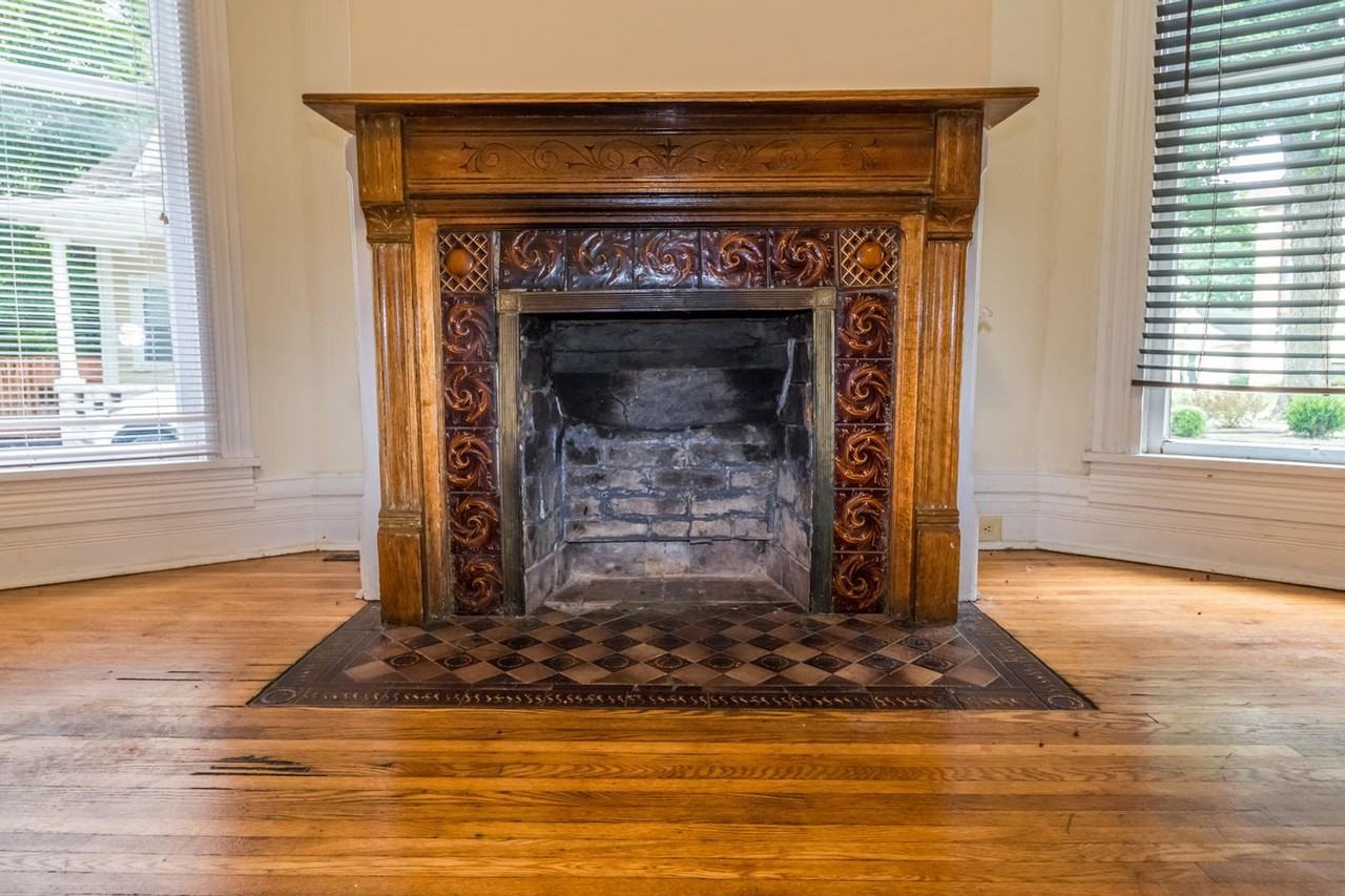 434 E 2nd St - Photo 5 of 17