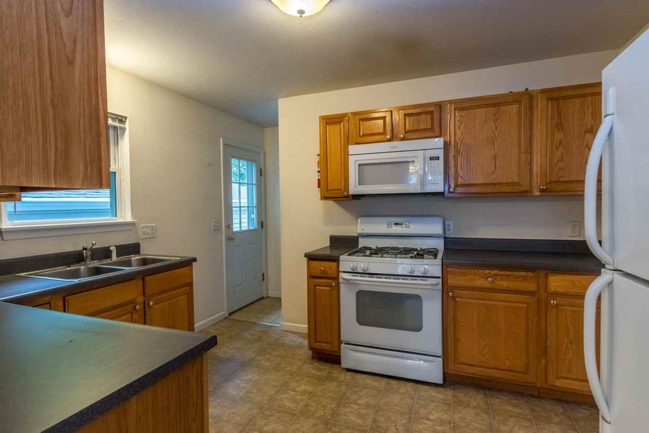 505 S Highland Ave - Photo 7 of 21