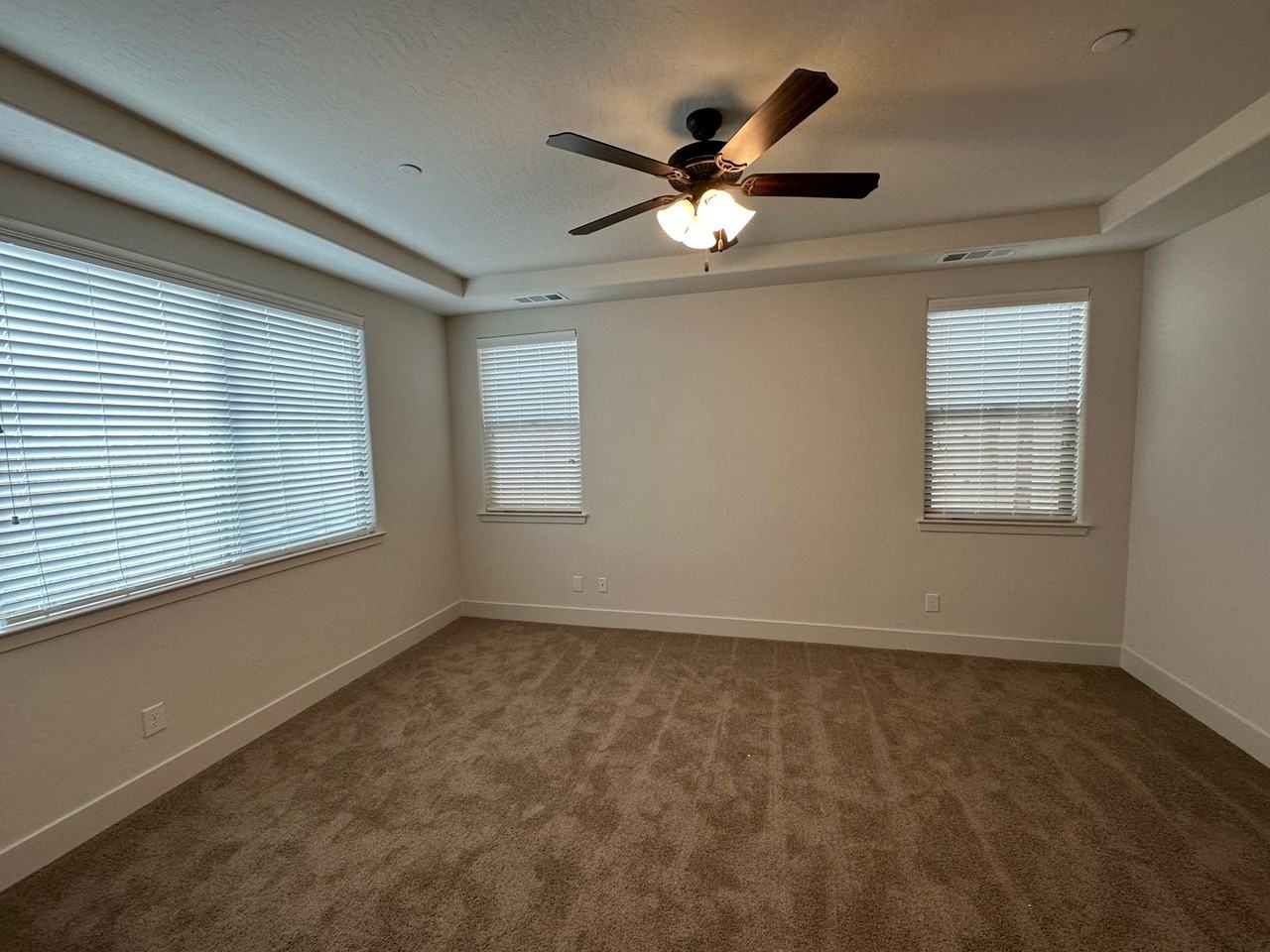 3415 W Good Ave - Photo 5 of 17