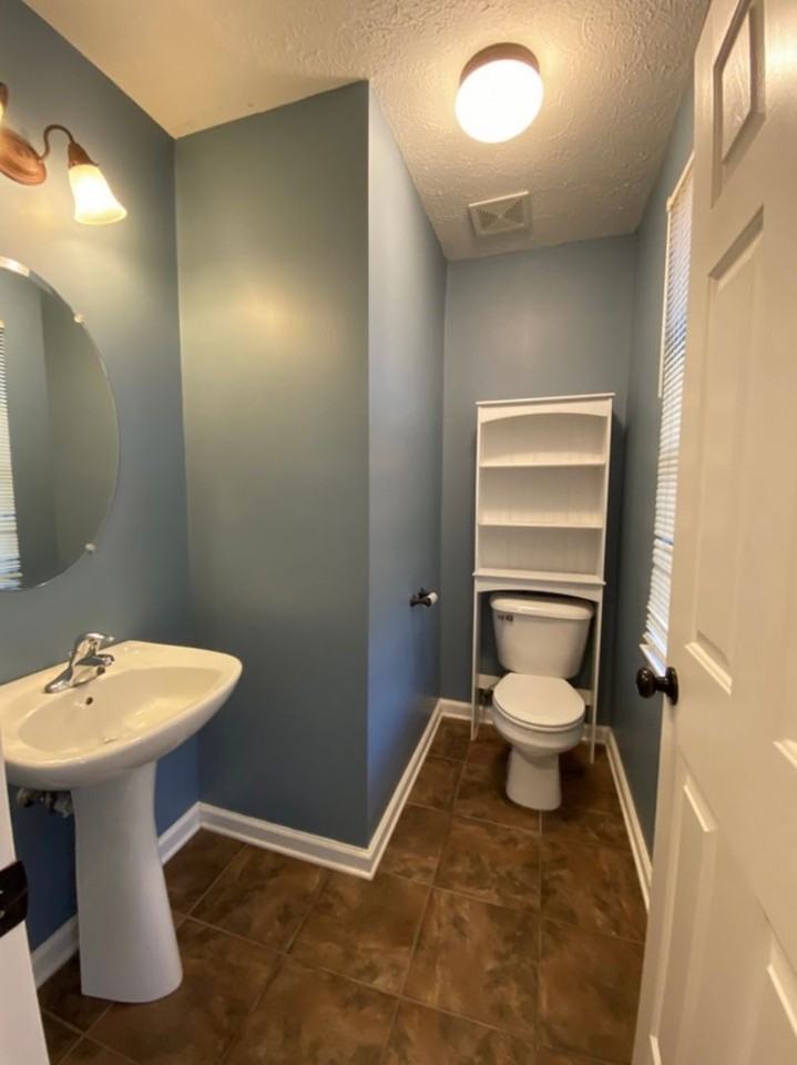 2456 Nashboro Blvd - Photo 3 of 15