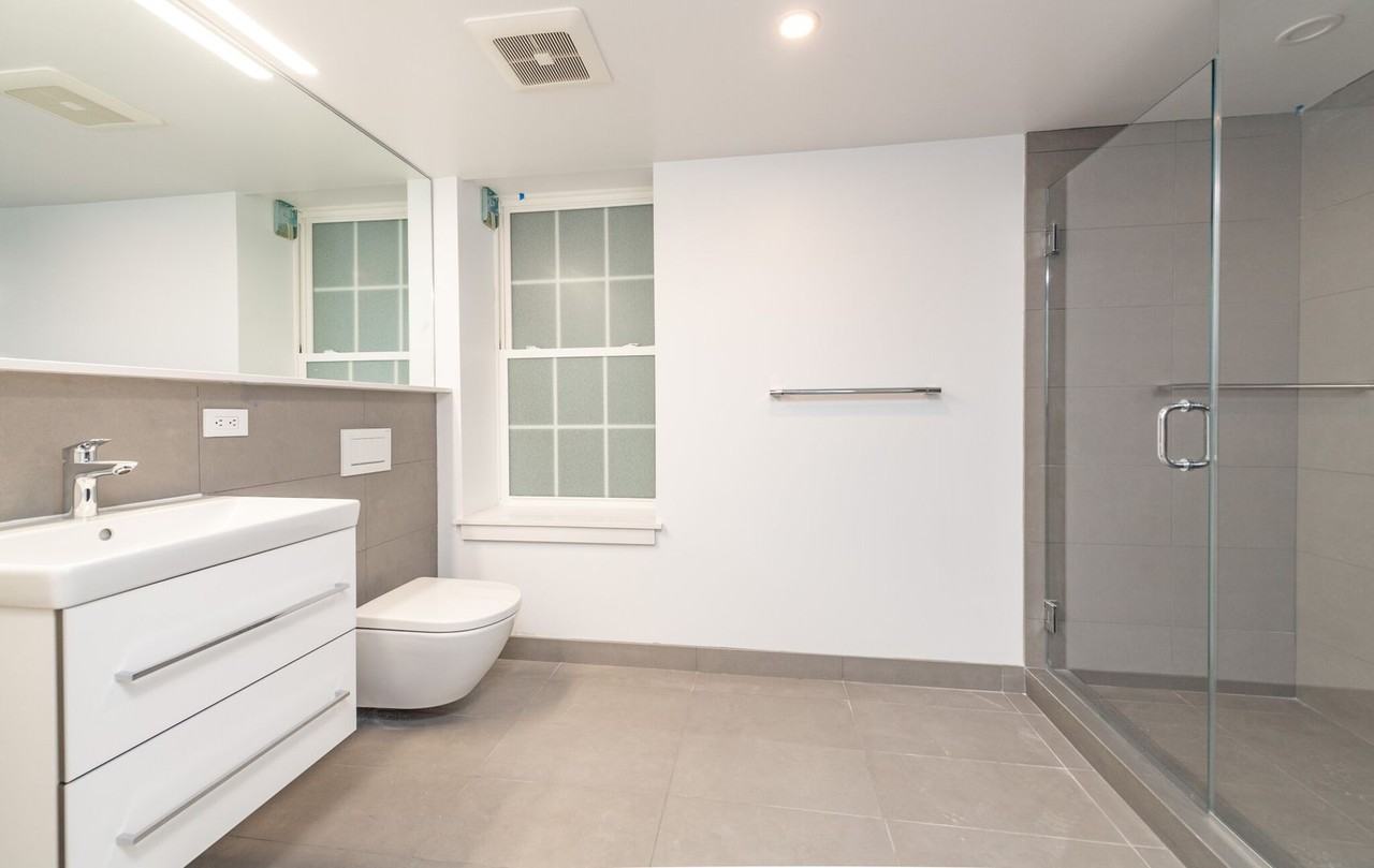 22 Fleet St - Photo 2 of 6