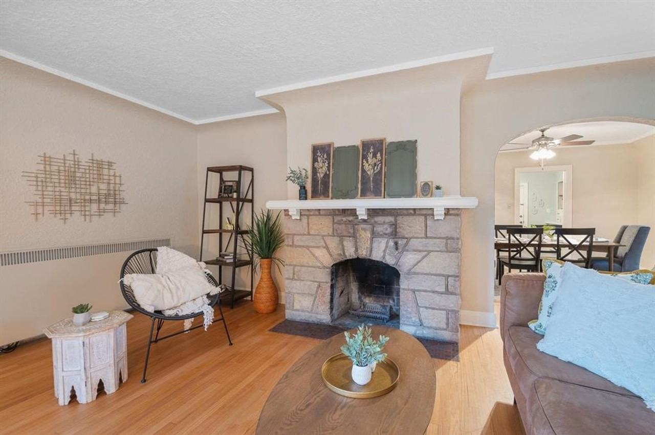 1122 S Roosevelt. St. - Photo 2 of 23