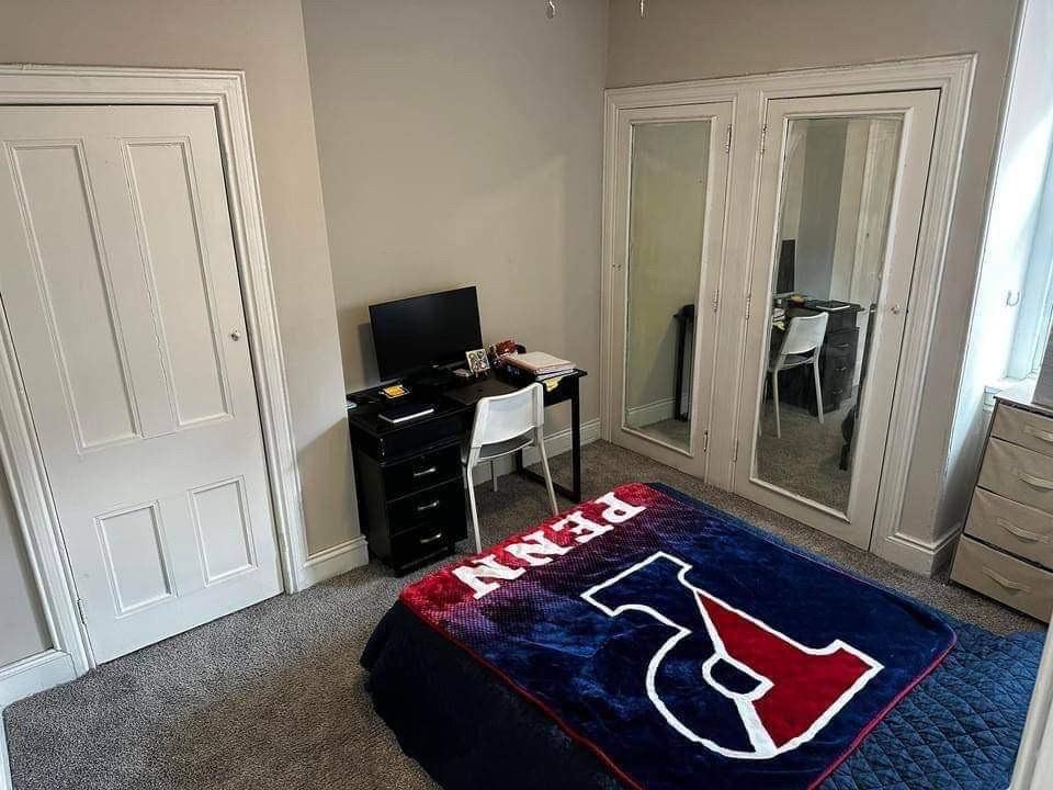 4922 Tierra Baja Way