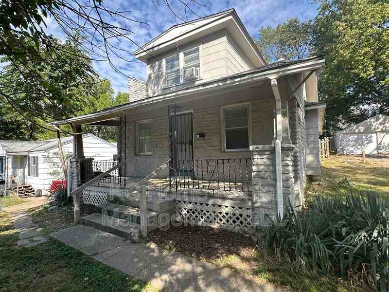 6947 College Ave - Photo 2 of 40