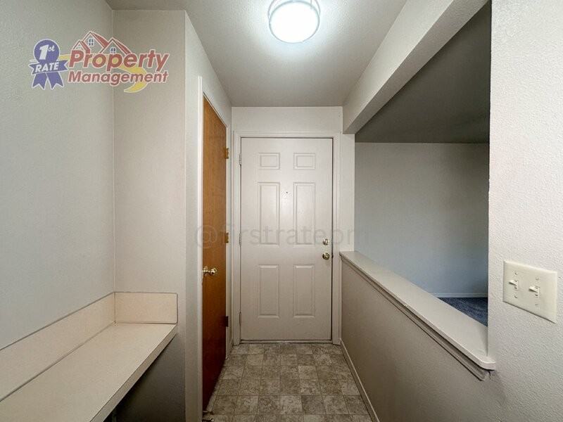 2899 W Malad St - Photo 3 of 19