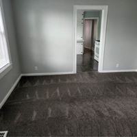 featured image of 734 E Walnut St