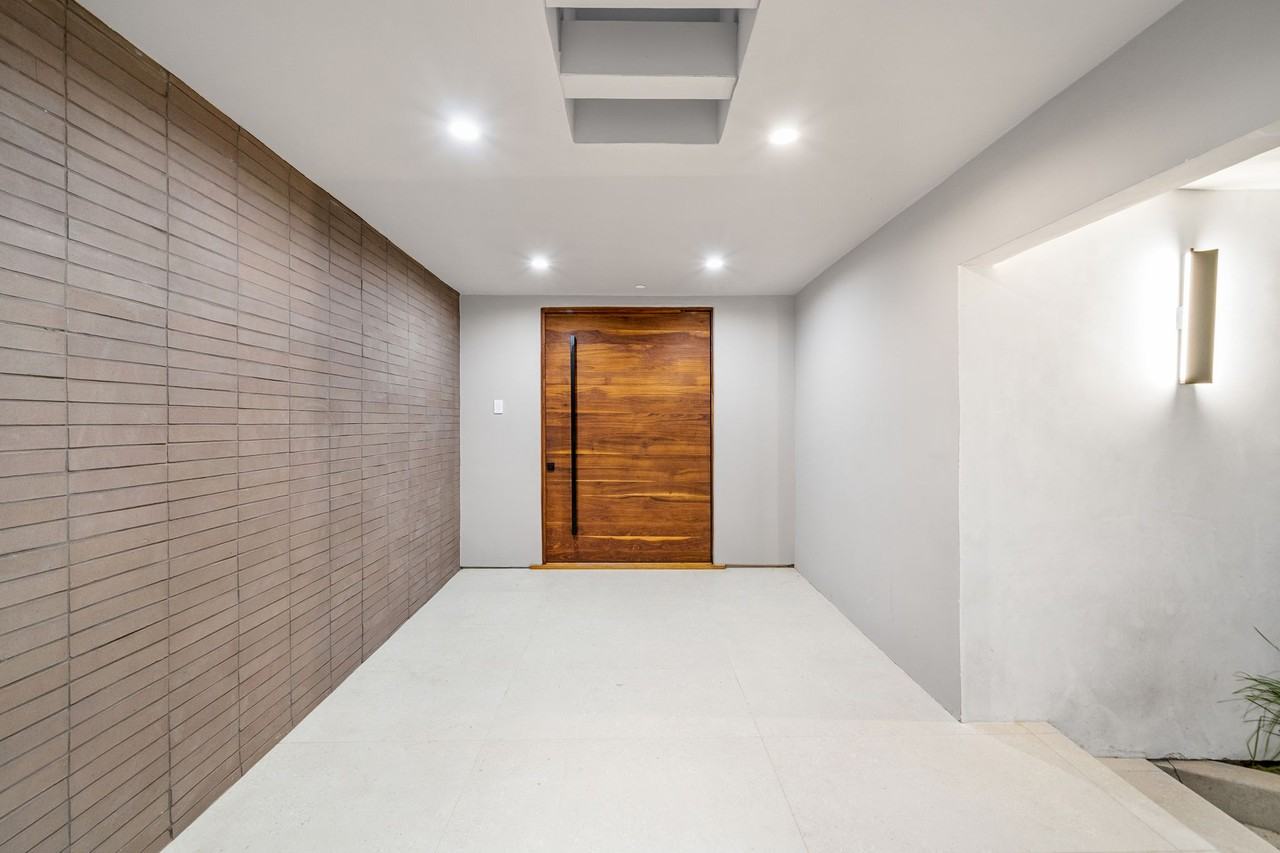 16105 Clear Oak Dr #NA - Photo 7 of 50