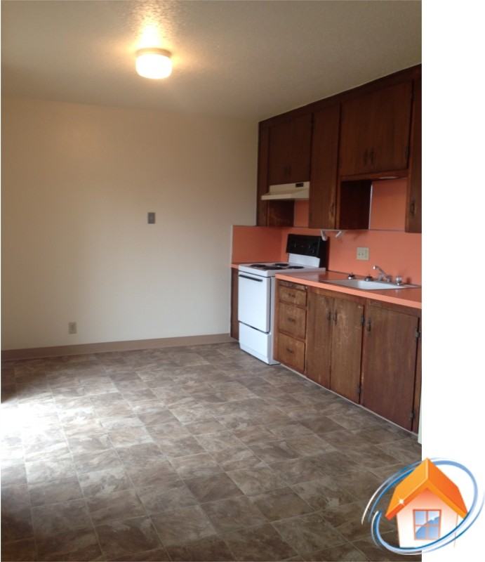 1160 F St #B - Photo 2 of 3