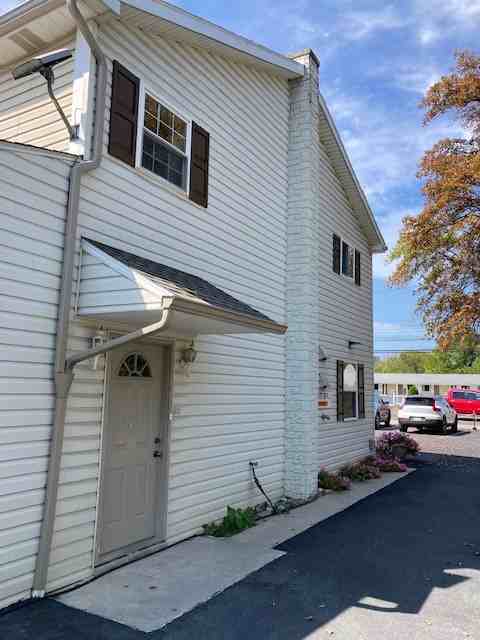 1016 E Main St #1016A - Photo 3 of 15
