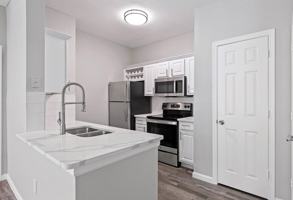 featured image of 2929 Kings Rd