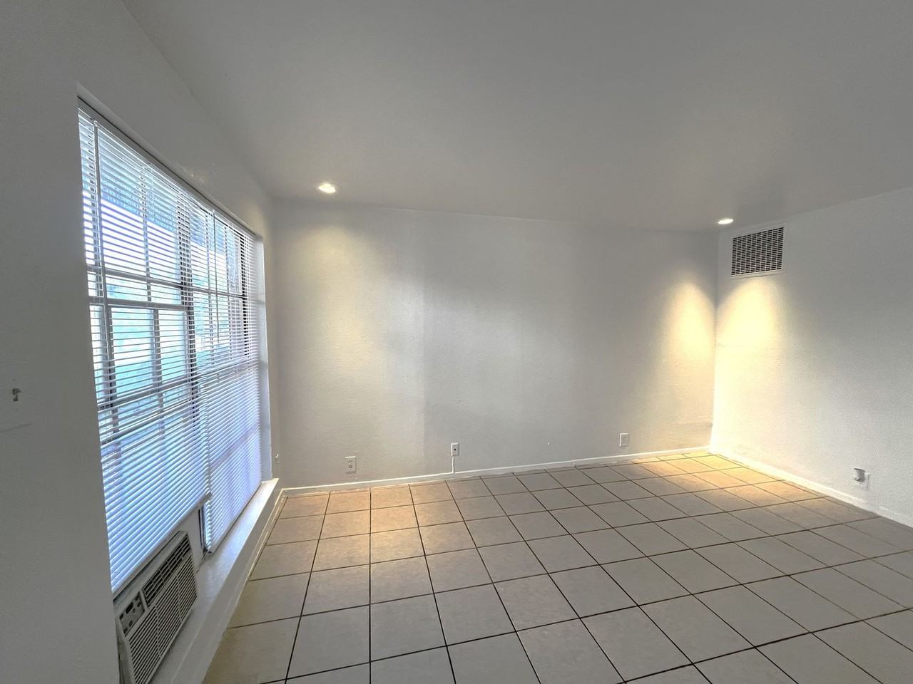 All Bills Paid 1 Bedroom 2 Bedroom  1 Bath - Photo 5 of 12