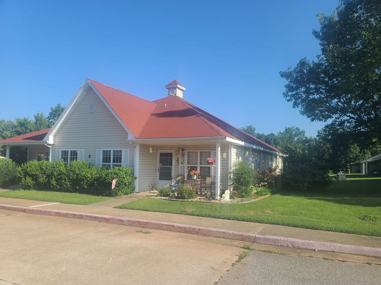 Join the Waitlist at Autumnwood Point! Senior 55+ Community - Photo 2 of 6