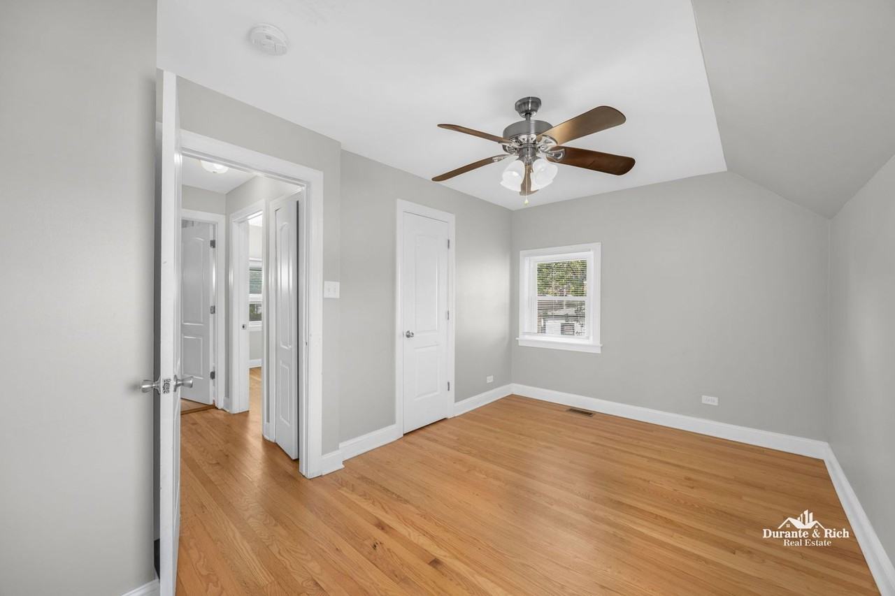 8716 S Sacramento Ave - Photo 7 of 14