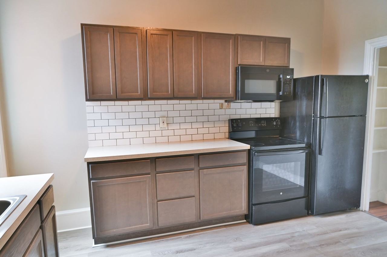 1615 N 3rd St - Photo 3 of 21