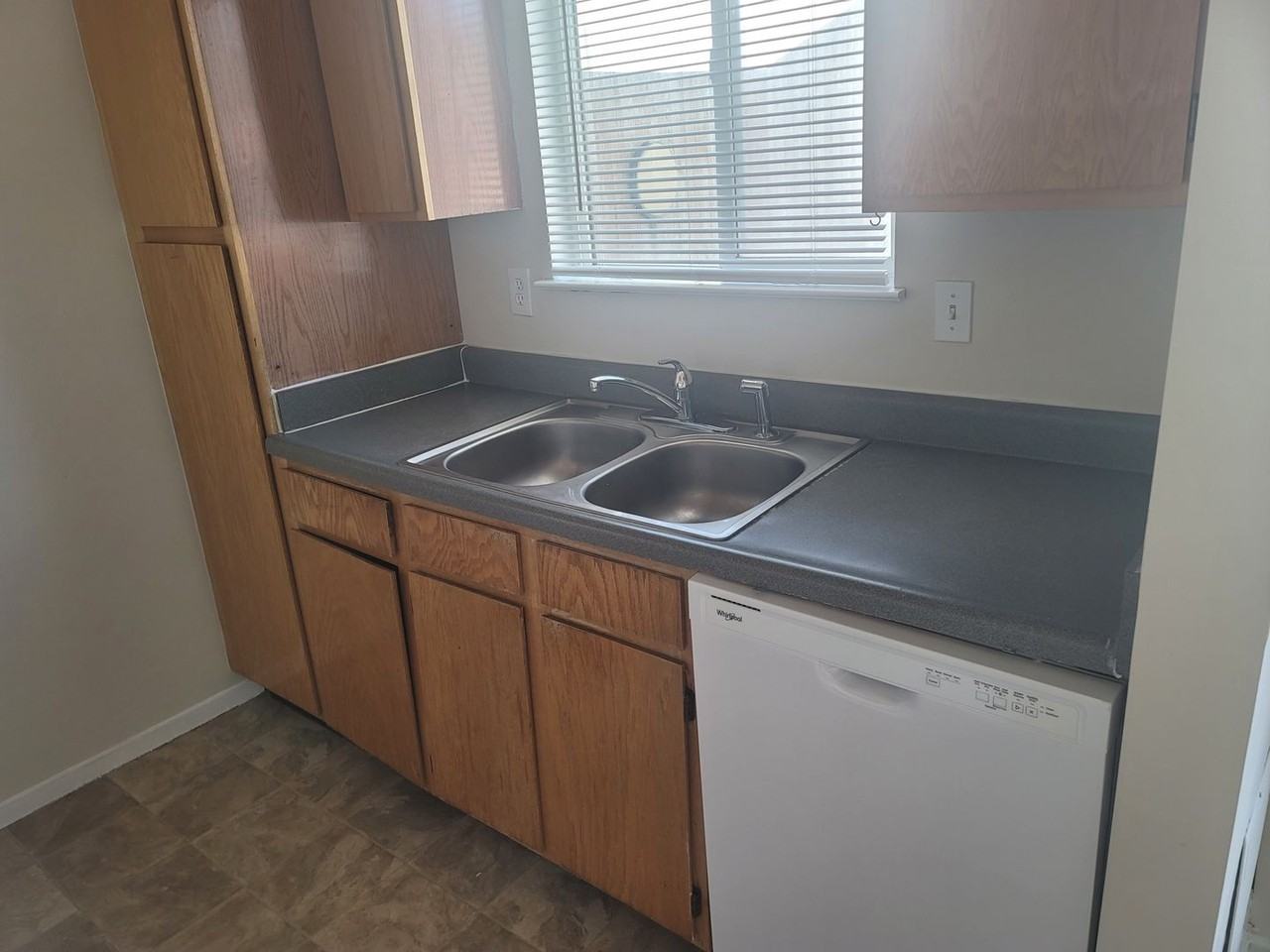 3166 S Buena Verde Ln - Photo 5 of 20