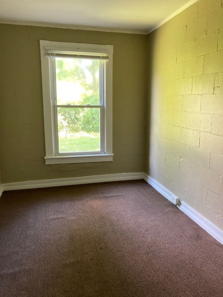 816 Fowlers Ln - Photo 7 of 10