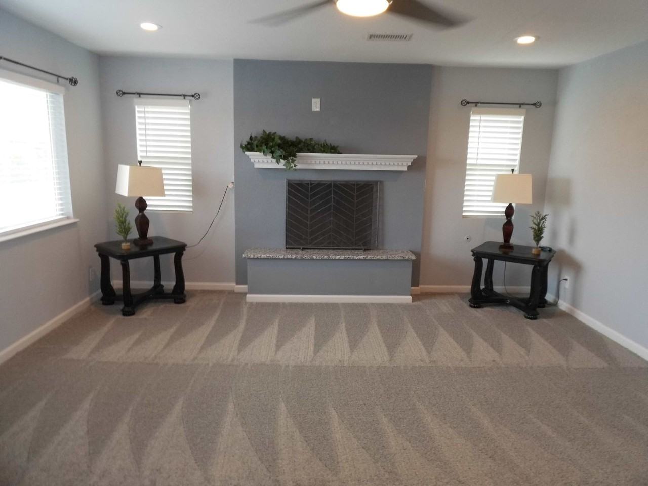 9929 Acer Ave - Photo 3 of 22