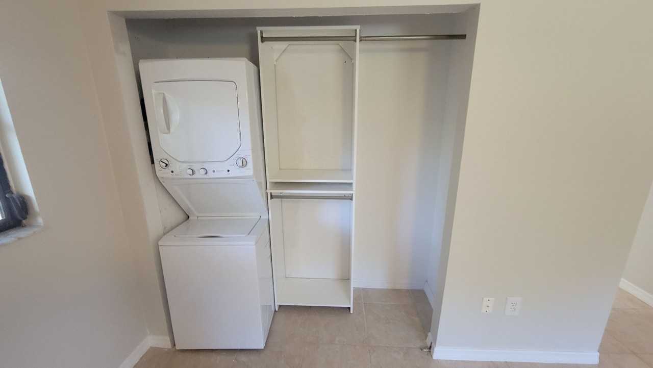 10595 101st Ave - Photo 7 of 9