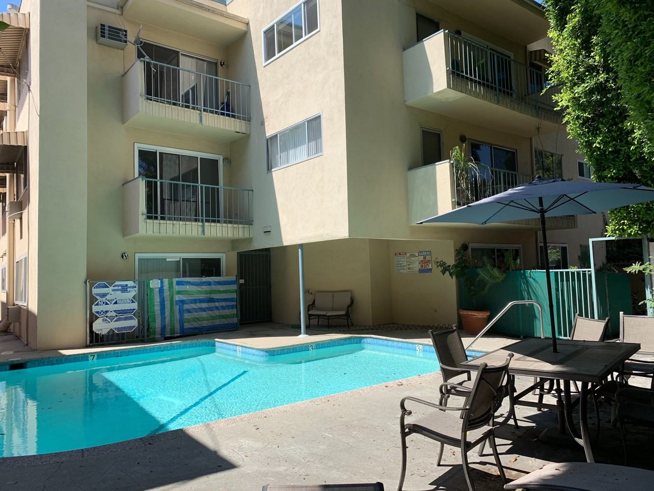 roc103 - Photo 2 of 2