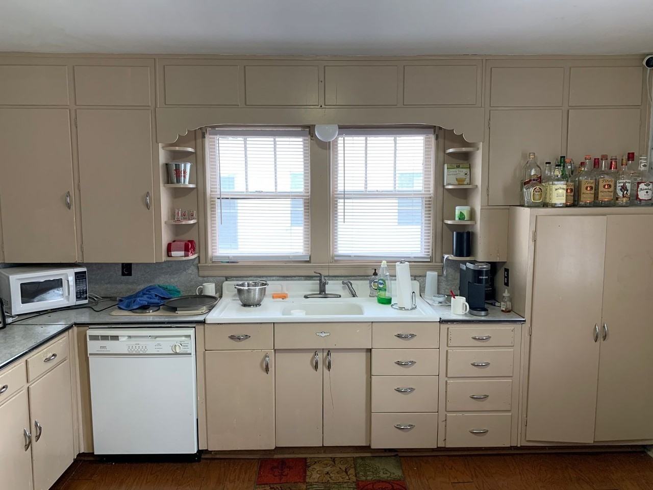 524 S Washington St - Photo 6 of 25