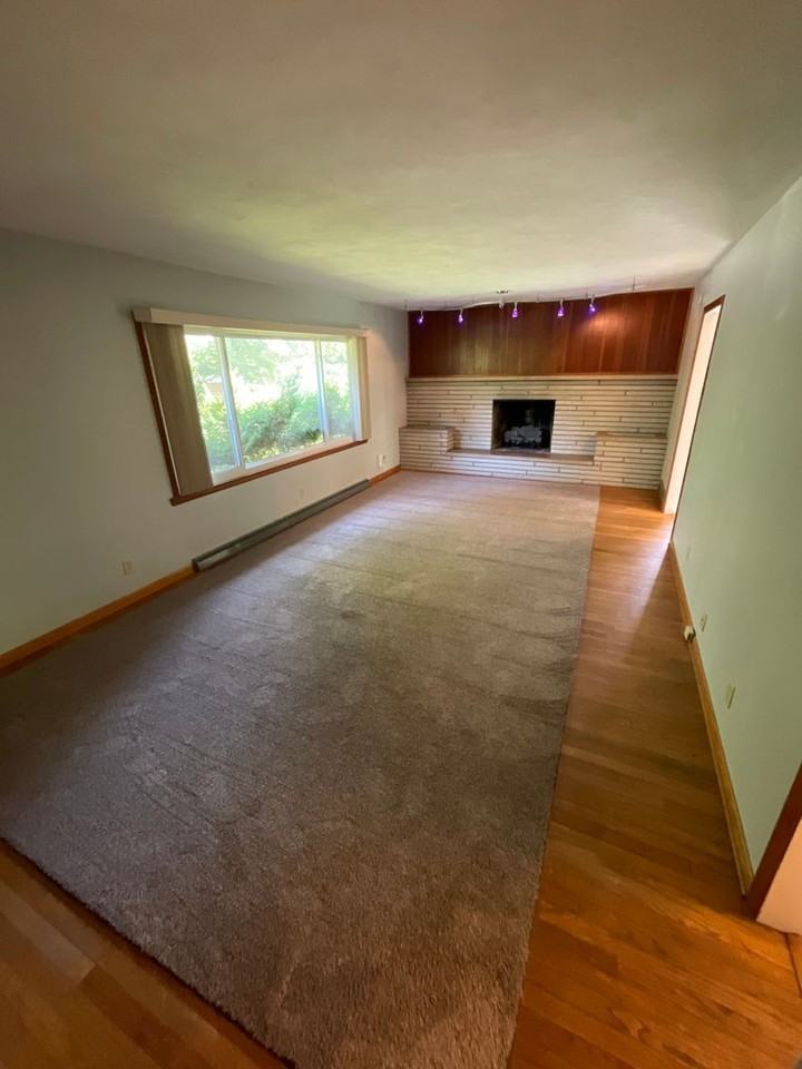 1900 E Hillside Dr - Photo 2 of 23